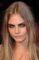 /album/fotogaleria-blog1/caradelevingnewearingburberrybeautytothelondonpremiereannakarenina-jpg/